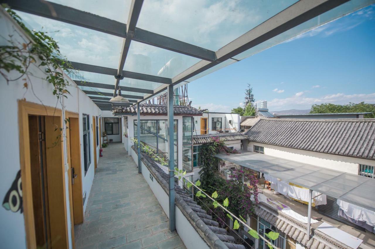 Dali Spring Field Hostel Buitenkant foto