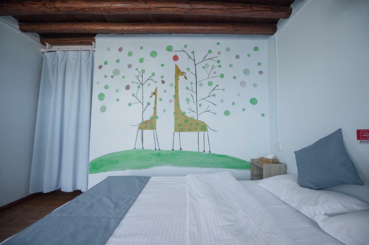Dali Spring Field Hostel Buitenkant foto