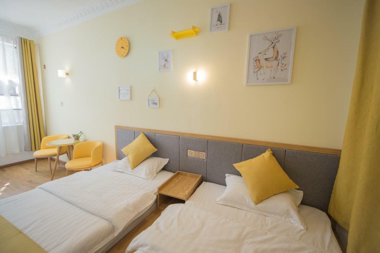 Dali Spring Field Hostel Buitenkant foto