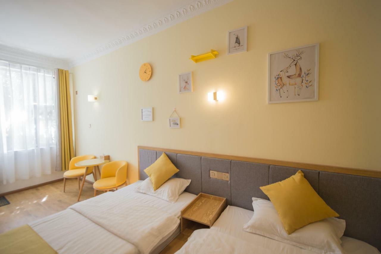Dali Spring Field Hostel Buitenkant foto