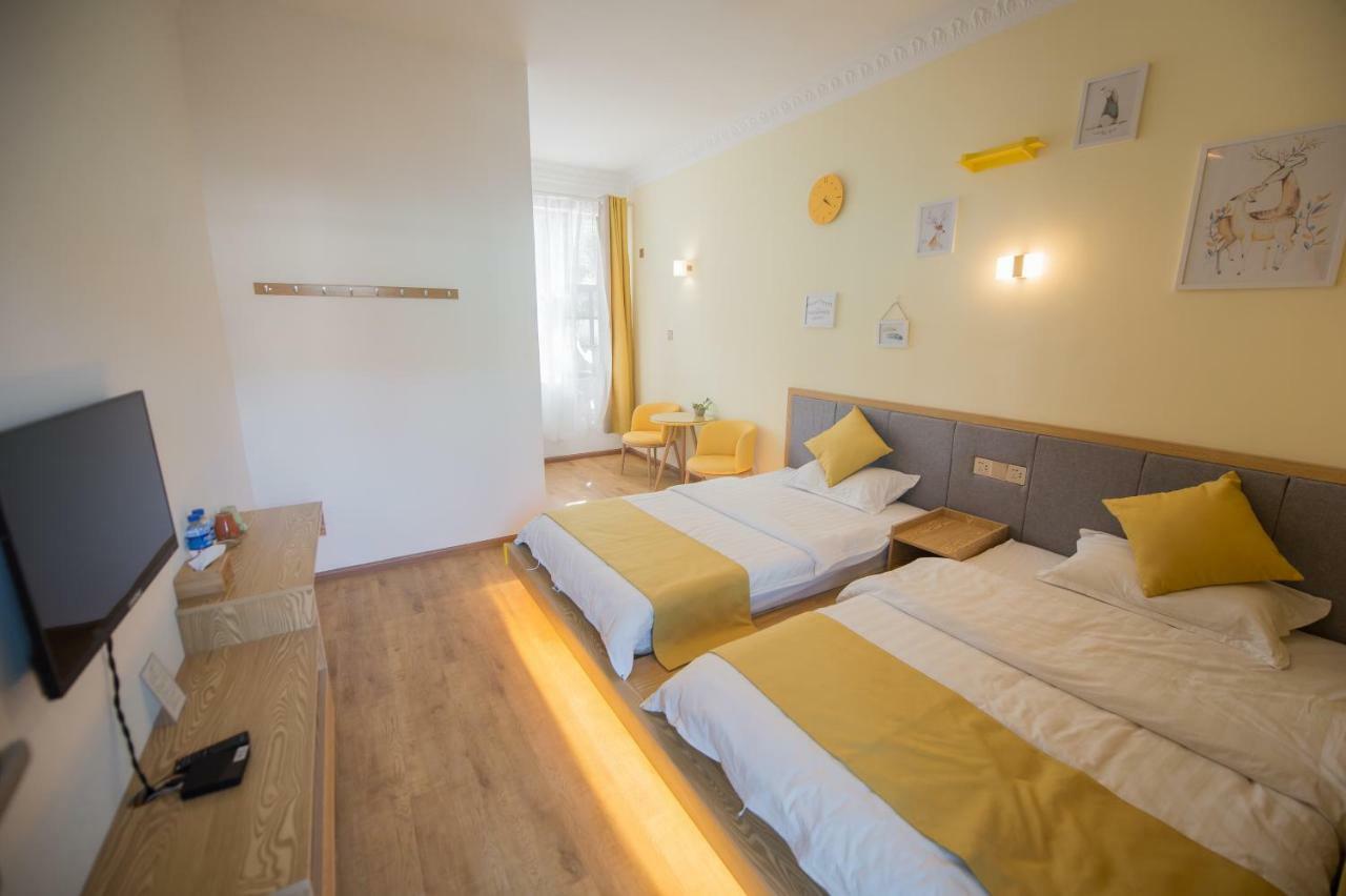 Dali Spring Field Hostel Buitenkant foto