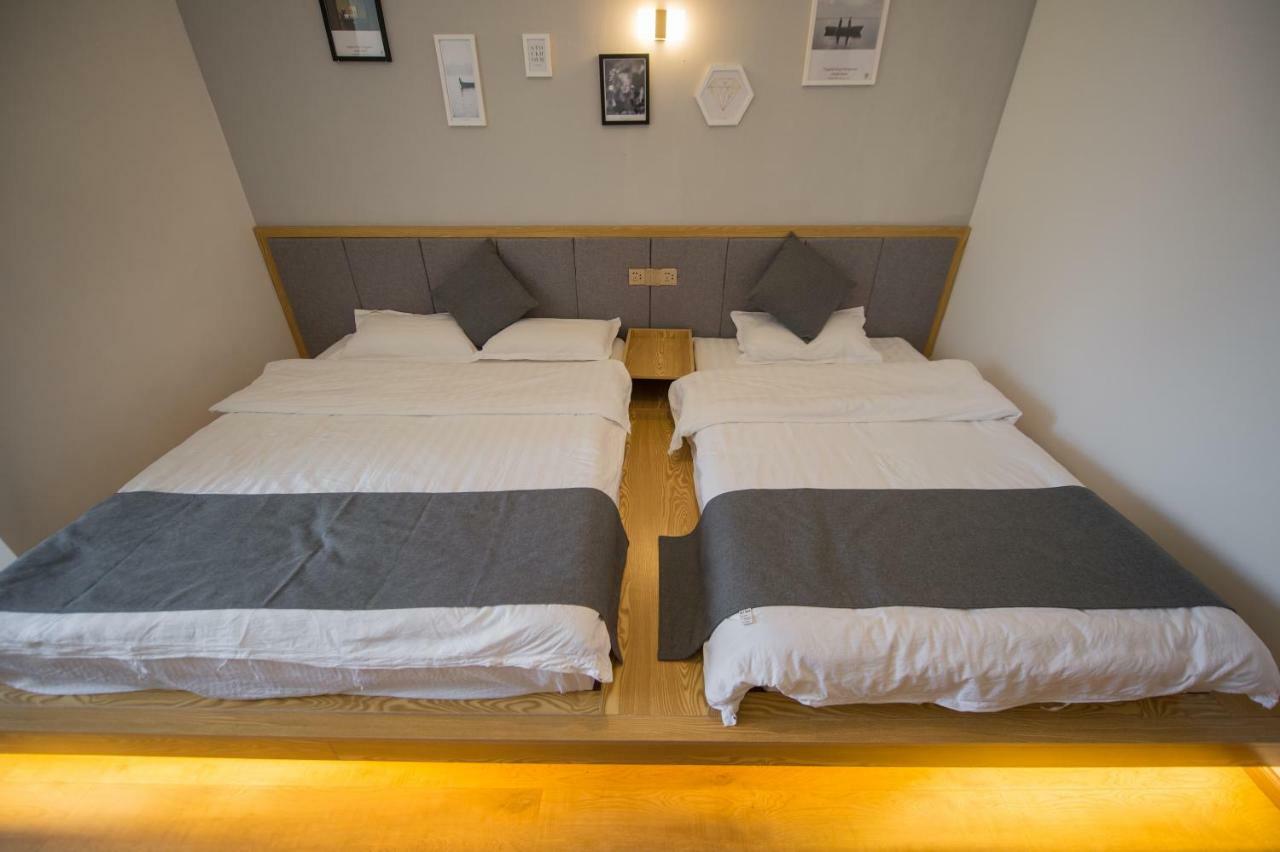 Dali Spring Field Hostel Buitenkant foto