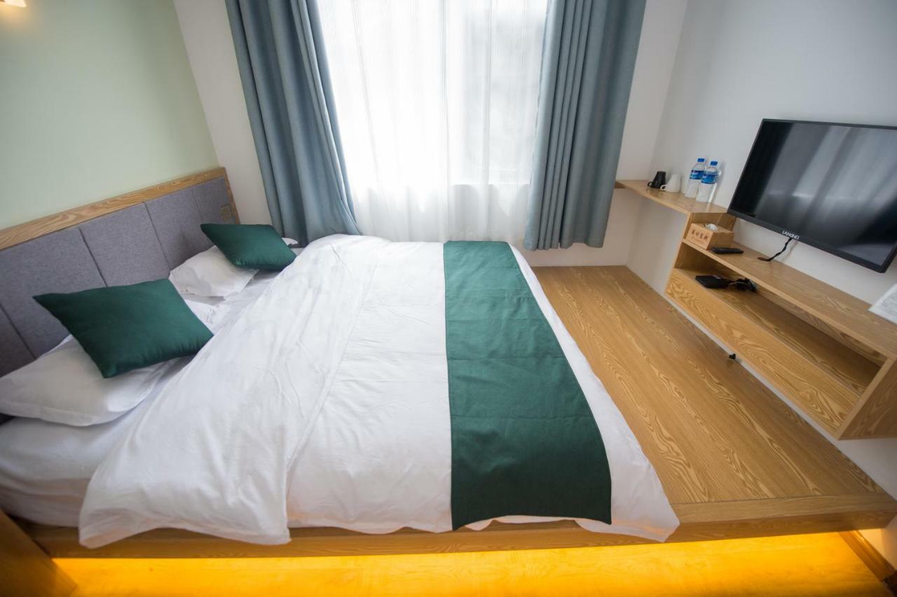 Dali Spring Field Hostel Buitenkant foto