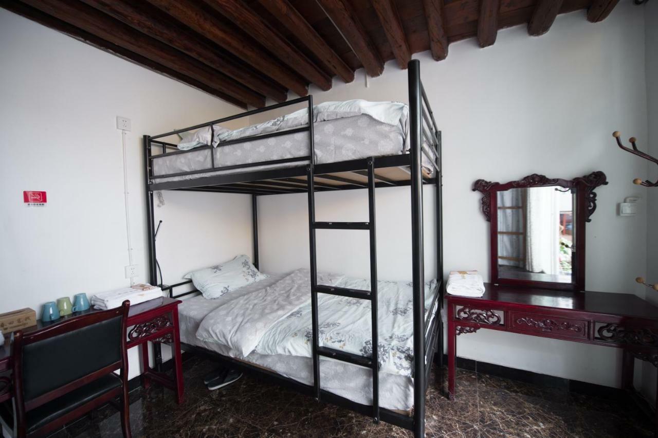 Dali Spring Field Hostel Buitenkant foto