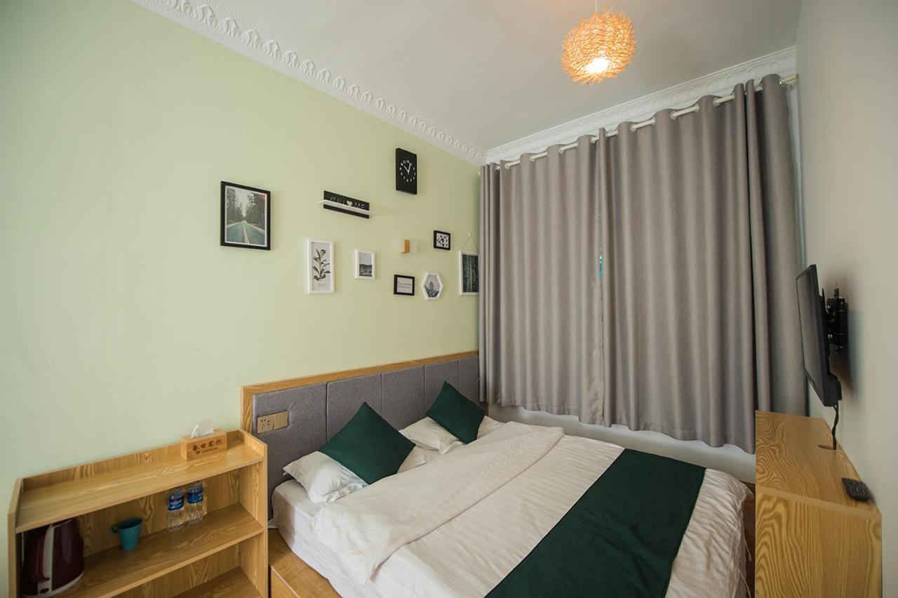 Dali Spring Field Hostel Buitenkant foto
